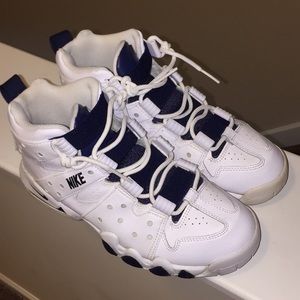 Kids Nike Air Max CB Size 7Y